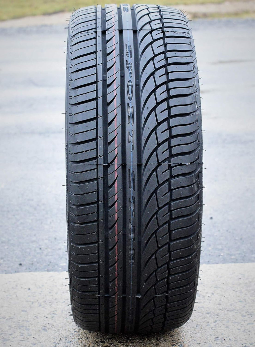 235/30R22 All-Season High Performance Radial Tire V2297