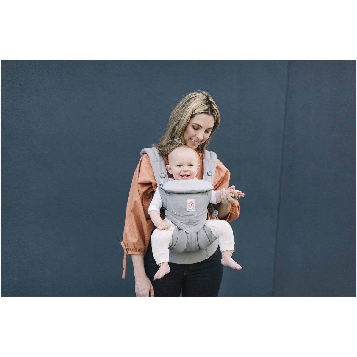 Pearl Grey Baby Carrier O573