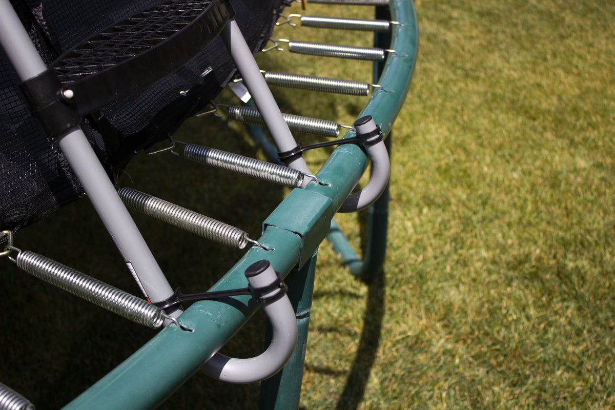 Trampoline Ladder with Safety-Latch W685