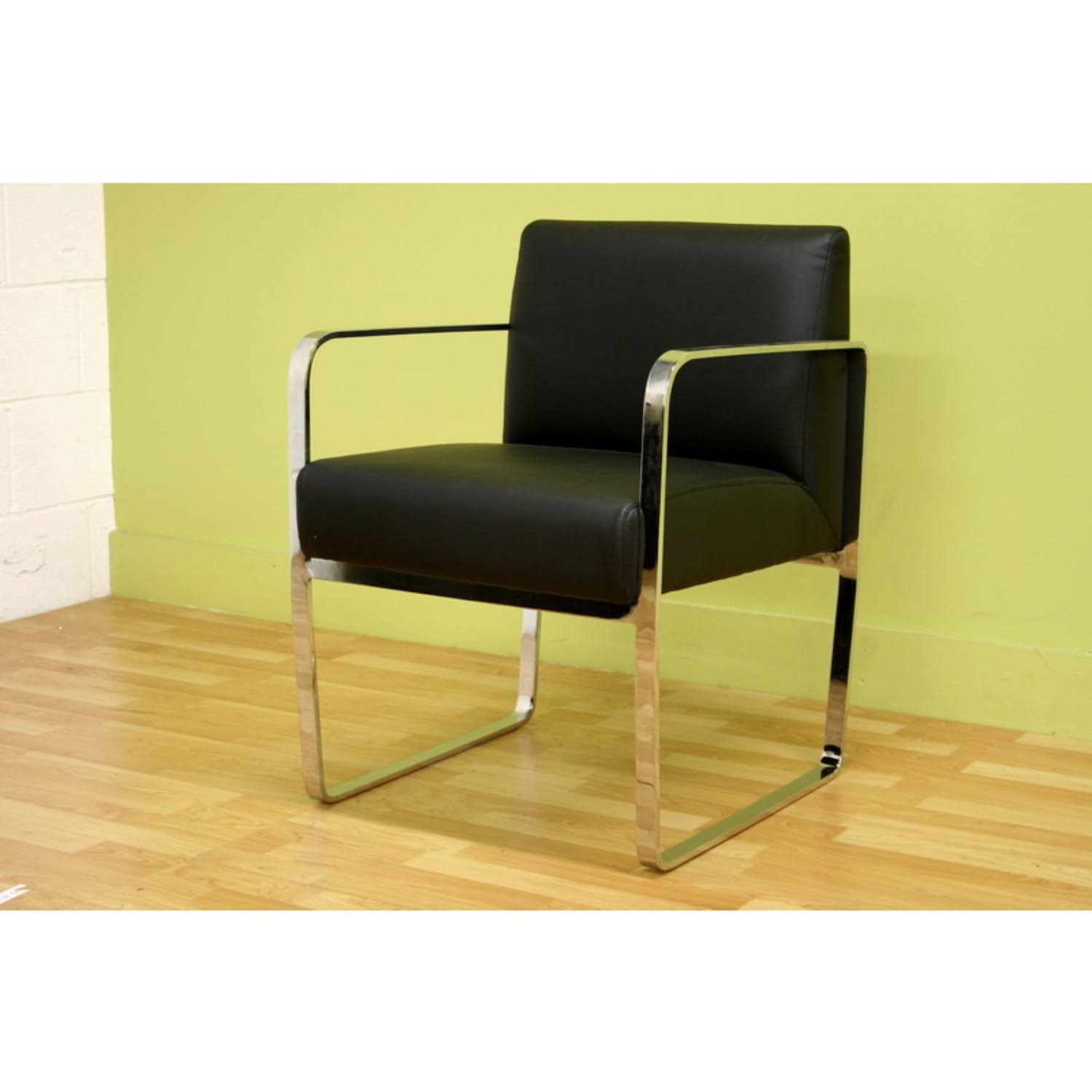 Black Leather Chair J866597