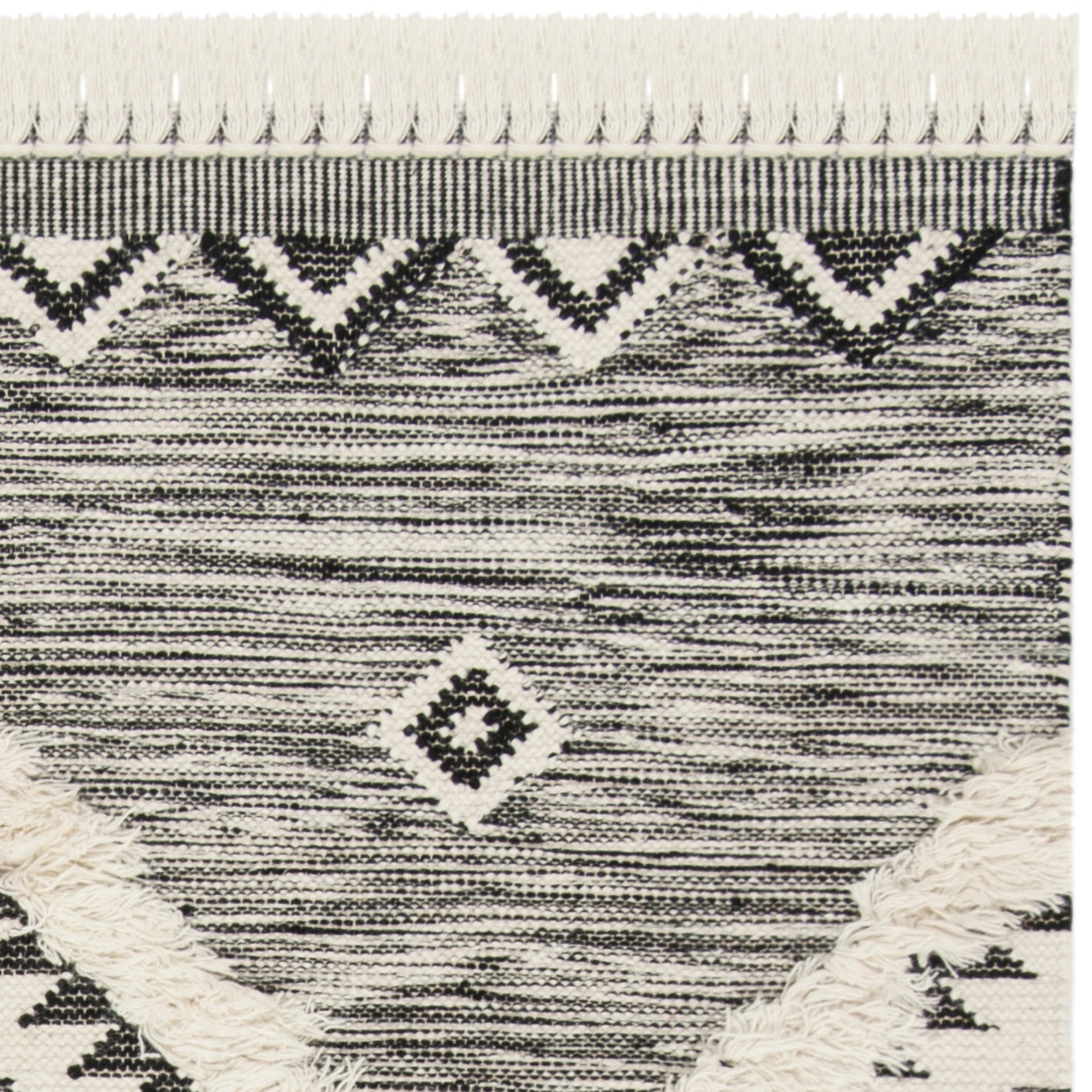 Geometric Diamonds Fringe Area Rug, Black/Ivory, 6' x 9' J915292