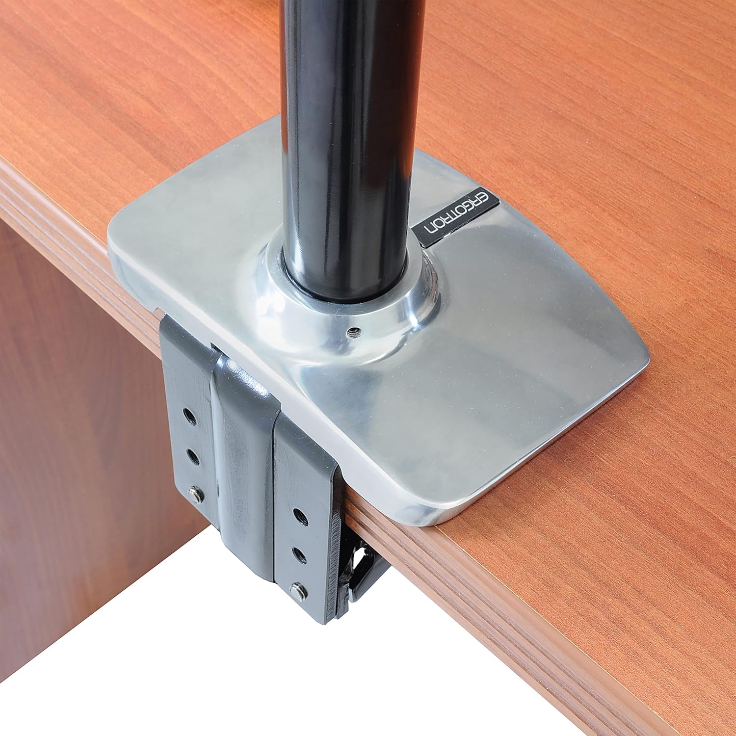 Polished Aluminum Single Monitor Arm F498031