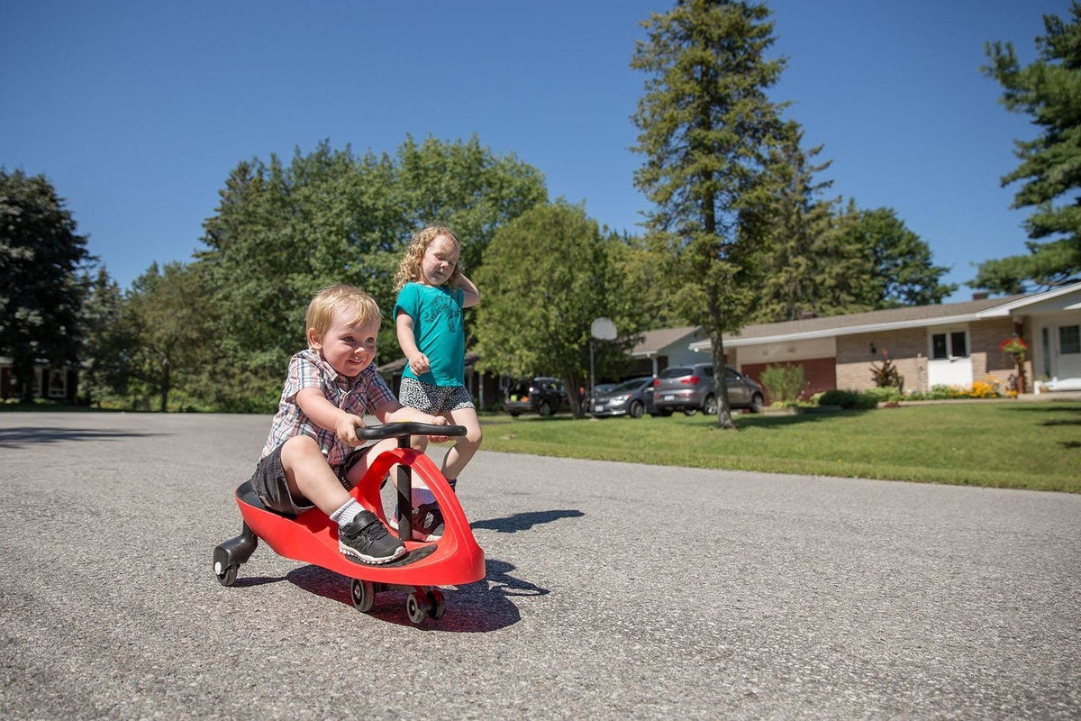 Red Ride-On Toy Car O641