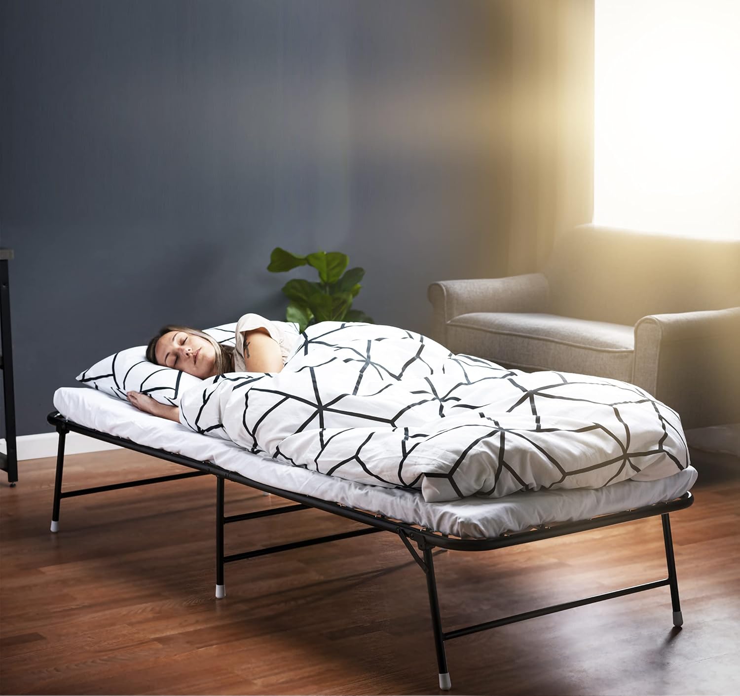 Folding Bed with Memory Foam Mattress and Carry Bag A5861