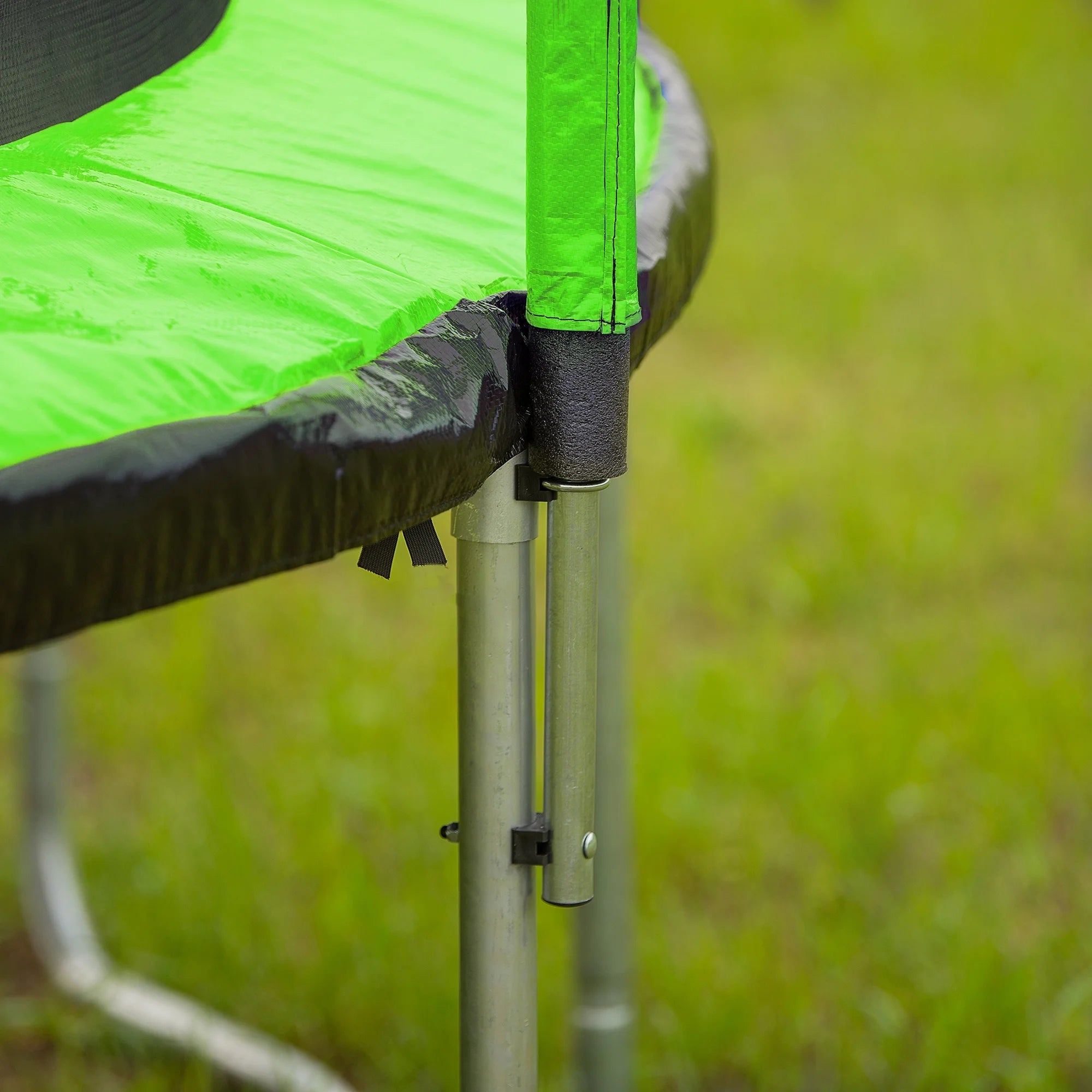 12ft Green Trampoline X3336