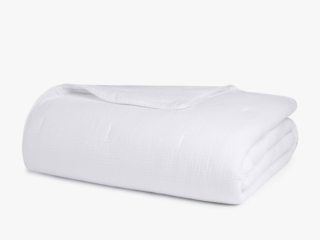 Twin/Twin XL White Cotton Quilt D163
