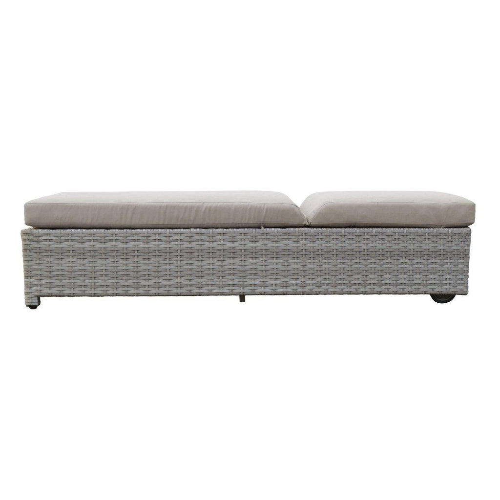 Beige Set of 2 Chaises Q64505