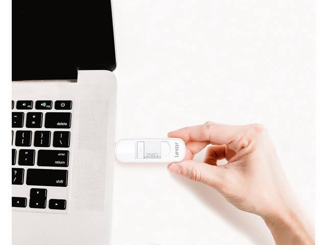 256gb USB 3.1 Flash Drive Black B555