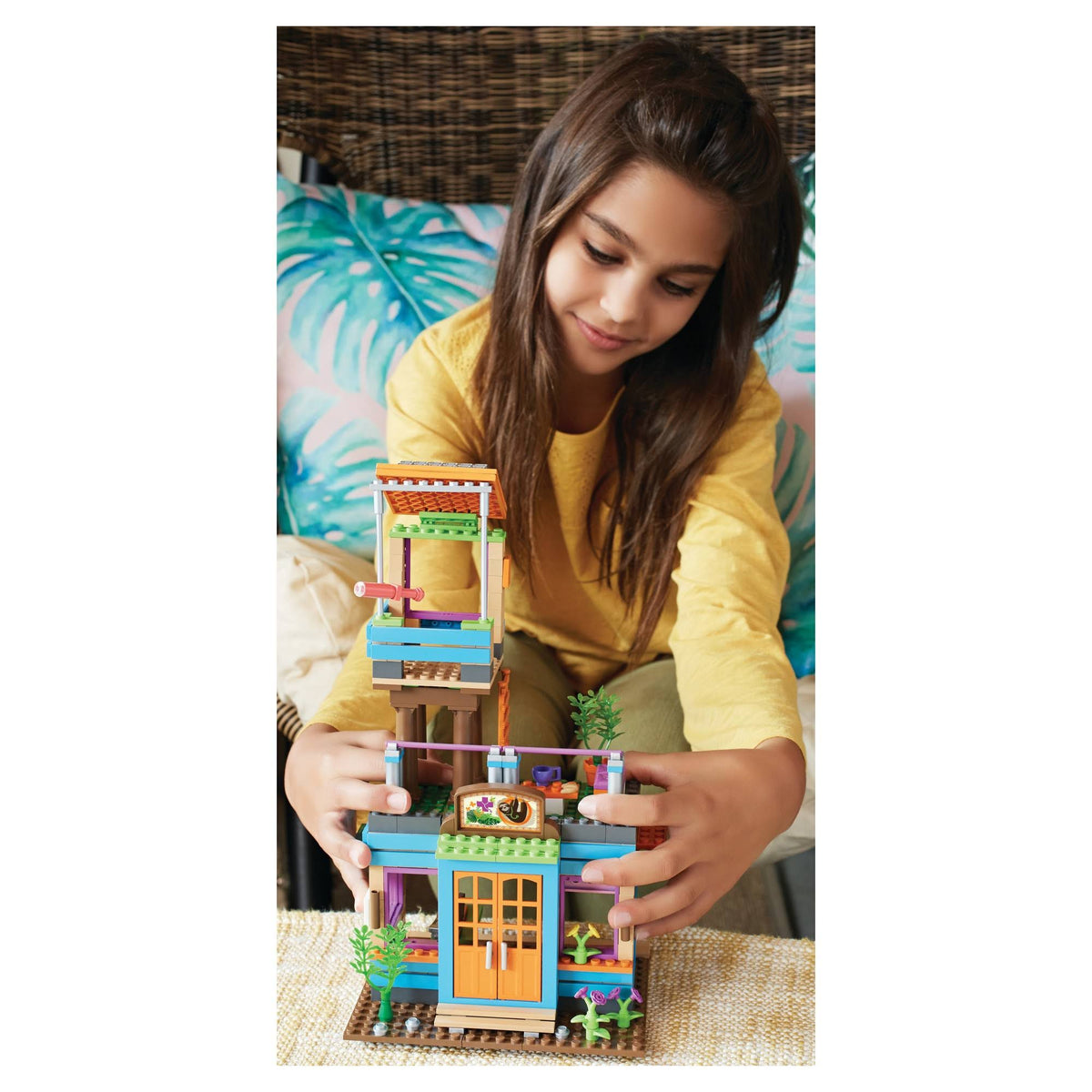 2-in-1 Rainforest Sanctuary Building Set X536813